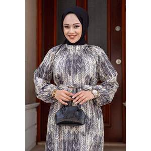 Robe Hijab grise avec ceinture amovible Accessoire vestimentaire musulman traditionnel - Product Image 5