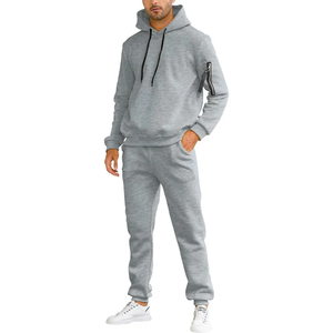 Conjunto de dos piezas de chándal y pantalones de chándal de nailon con cremallera y solapa con logotipo personalizado OEM para hombre - Product Image 3