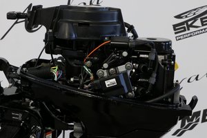 Nuevo Motor Fuera de Borda M-e-r-c-u-r-y 9.9MLH 9.9hp EFI de 4 Tiempos y Eje de 15 Pulgadas - Product Image 2