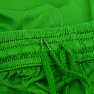 Uniforme de Fútbol para Hombre de Alta Calidad, Color Personalizado, 100% Poliéster, Secado Rápido y Transpirable - Product Image 5