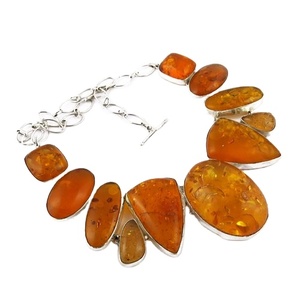 Collier Pendentif Chrétien Bohème en Argent Sterling 925 avec Ambre Brillant et Chaîne Maille Forçat, Bijou Tendance - Product Image 1