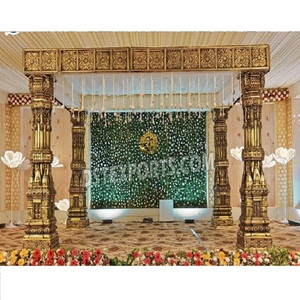 Escenario de Arangetram con tema DEL SUR DE LA India con pilares, decoración auténtica con pilares del sur de la India, Mandap DEL SUR DE LA India para bodas, Reino Unido - Product Image 1