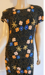 Robe de cocktail décontractée en maille poly pleine longueur de style vintage broderie à paillettes perlées à imprimé cristal pour les fêtes à col bateau - Product Image 4