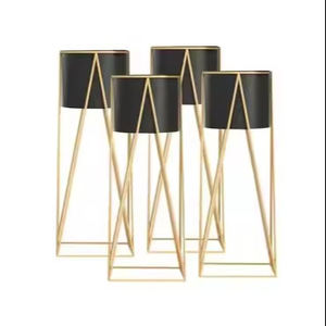 Juego de 4 macetas con soporte dorado, decoración interior de alta calidad para el hogar, la Oficina y el hotel, maceta de metal asequible - Product Image 1