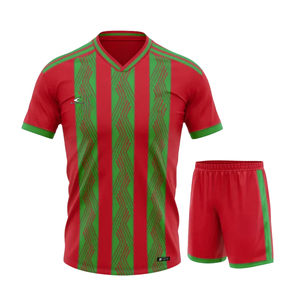 Ensemble de Tenues de Football Personnalisables - 100% Polyester Extensible et Respirant, Sublimation Antibactérienne, Séchage Rapide - Product Image 3