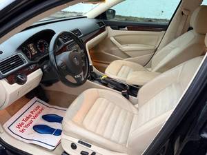 Volkswagen Passat TDI Diesel Premium del 2013 usata in vendita a basso prezzo - Product Image 3
