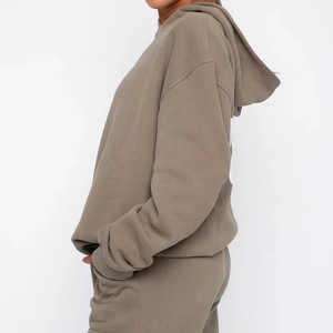 Vente en gros de sweat-shirt surdimensionné à manches longues pour femmes nouveau style d'hiver avec logo personnalisé pull à capuche à épaules tombantes pour femme - Product Image 2