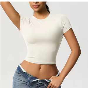 Tops cortos de algodón liso informales de verano para mujer, camiseta de manga corta de gran tamaño ajustada con logotipo personalizado, camiseta en blanco diseñada por Bangladesh - Product Image 1