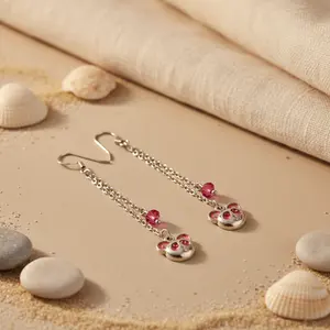 Boucles d'oreilles pendantes en cristal rose tendance de Silver Bear pour femmes, design floral religieux classique, bijoux en cuivre et laiton, perle pour cadeau - Product Image 1