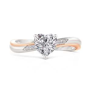 Bague de fiançailles Jeulia en platine plaqué rhodium avec moissanite taille émeraude géométrique - Product Image 1