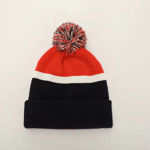 Bonnet d'hiver unisexe ajustable en acrylique tricoté plat, respirant, avec pompon et motif personnalisé pour équipe, dernière collection 2026 - Product Image 2
