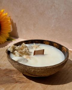 Velas de cáscara de coco ecológicas hechas a mano para decoración del hogar y regalo de Navidad acabado brillante 2025 - Product Image 4