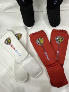 Espinillera barata de fábrica precio protección de piernas entrenamiento de béisbol espinillera cómoda doble correa espinillera - Product Image 6