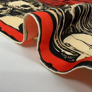 Bandana foulard en satin de soie personnalisé, imprimé par sublimation, anti-poussière, avec logo, pour femmes, pour événements. - Product Image 2