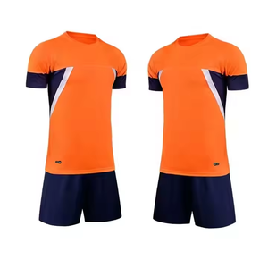 Conjunto de Uniforme de Fútbol Personalizado con Nombre de Equipo, Ropa de Fútbol Completa para Equipos, Diseño de Sublimación Personalizado - Product Image 5