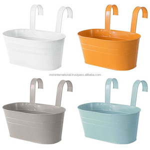 Vase à fleurs haut seau en métal avec poignée en corde de paille pour décoration de jardin - Product Image 1