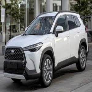 FRESH NEW 2023 T-o-y-ota Corolla Cross d'occasion - Product Image 3