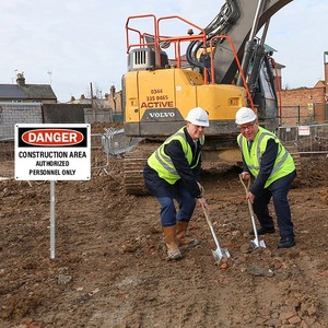 Autocollant de sécurité rectangulaire en PVC, résistant aux déchirures et à l'humidité, 12x9, avertissement industriel, zone de chantier dangereuse, vente chaude - Product Image 3