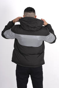 Venta caliente último diseño de los hombres Stand Collar Bubble Jacket para el invierno Wear High Street Style Hecho en Pakistán - Product Image 4