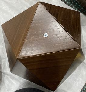 ผู้ผลิตขายส่งโกศไม้สำหรับบรรจุอัฐิ แบบ ODM โกศไม้ไผ่ตกแต่งจากเวียดนาม - Product Image 2