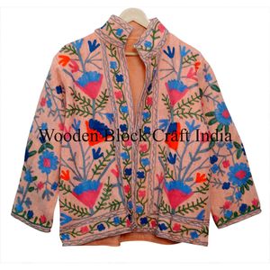 Vestes courtes Suzani en coton TNT brodées à la main pour femmes, style vintage bohème, vêtements d'hiver pour les fêtes - Product Image 6