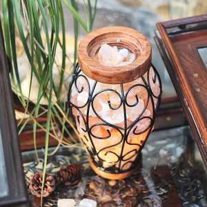 Lampe en sel de l'Himalaya en forme de vase en fer, cristal de qualité supérieure avec installation électrique garantie, sel de l'Himalaya en gros - Product Image 3