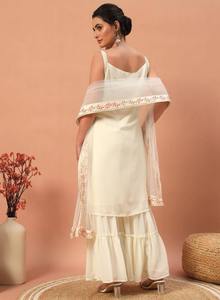 Georgette salwar kameez สำหรับเทศกาลปาร์ตี้งานปักแบบทันสมัย - Product Image 4