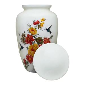 Urna Funeraria Floral de Lujo de la Mejor Calidad, Hecha a Mano con Flores Grabadas para Uso Conmemorativo y como Recuerdo, Disponible para Exportación - Product Image 2