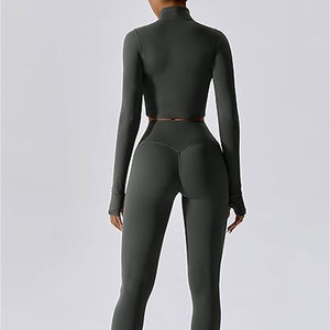 Ropa deportiva de Yoga para mujer personalizada, conjunto de chándal de verano elegante, traje sin costuras de 3 piezas de alto rendimiento, último nuevo diseño de moda - Product Image 5