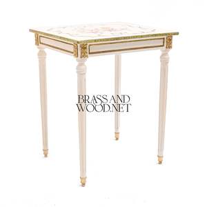 Juego de Mesas Auxiliares Clásicas Pintadas a Mano con Diseño Floral y Detalles en Oro Antiguo para Interiores Elegantes - Product Image 6