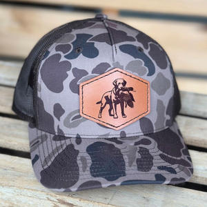 Gorra de camionero ajustable de 5 paneles con logotipo de parche de cuero, fabricada en Vietnam, atuendo vintage e informal, venta al por mayor - Product Image 2