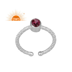 แหวนเงินแท้ 925 ประดับพลอยโทแพซสีชมพูธรรมชาติ ดีไซน์ทำมือ ปรับขนาดได้ ผลิตโดยผู้ผลิตเครื่องประดับ - Product Image 1