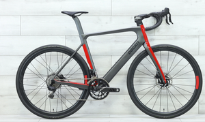 Bicicleta de Carretera de Grado Industrial Ducca-tiii FUTAs 2024, Personalizable OEM, Acero y Aluminio, Garantía de 3 Años, Nuevo Diseño de Fábrica - Product Image 3