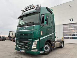 Nuovo Volvo FH500 MEGA 4x2 Euro6 con Trasmissione Automatica, Motore Diesel 451-500 CV, Capacità di Carico 21-30T, Sedile con Sospensione Pneumatica - Product Image 2