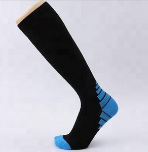 Chaussettes Personnalisées Design Logo Propre Chaussettes Crew Aucune Commande Minimum Privée Votre Étiquette Coton Bambou Noir Homme Sport Chaussette Elite calcetines - Product Image 6