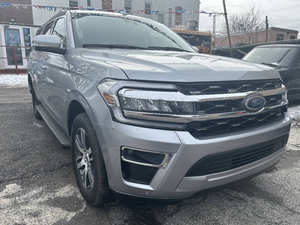 CONDITION SUPÉRIEURE UTILISÉE 2024 Ford Expedition - Product Image 3