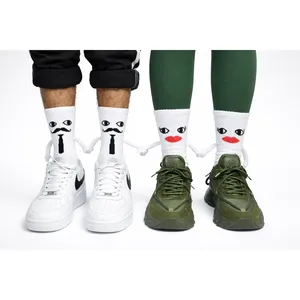 Juego de Calcetines Magnéticos para Parejas, 100% Algodón y Nailon, Transpirables, Ligeros, para Uso Diario, con Bordado 3D y Logotipo Personalizado para Chicas - Product Image 1