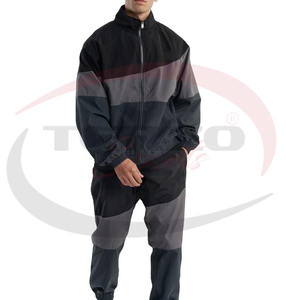 Venta al por mayor de chándal cortavientos de nailon para exteriores informal con logotipo personalizado para hombre transpirable ropa de calle de talla grande otoño impreso a prueba de viento - Product Image 1