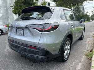 HR-V LX AWD 2023 d'occasion en excellent état, sièges en cuir, intérieur clair, régulateur de vitesse adaptatif intelligent, sans accident - Product Image 5