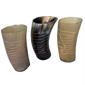 Verre de coupe de corne de boeuf fabriqué en Inde en véritable corne de boeuf et de buffle pour boire à bas prix par l'artisanat en croissant - Product Image 2