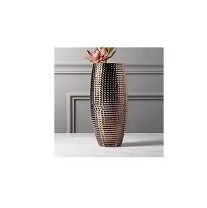 แจกันโลหะรูปทรงเพรียวบางสำหรับการตกแต่งภายในที่ทันสมัยแกนกลางที่ทันสมัยและจัดแสดงของตกแต่งที่ไม่เหมือนใครขายส่งจากอินเดีย - Product Image 5