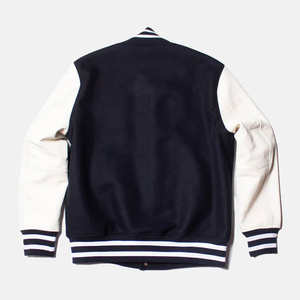 Veste universitaire sur mesure pour femmes grandes tailles, 100% laine, corps en peau de mouton, manches en cuir, haute qualité, séchage rapide, respirante, toutes les couleurs - Product Image 3