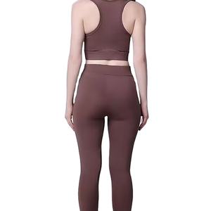 Conjunto de yoga para mujer al por mayor superventas Conjuntos de yoga sostenibles y de último diseño para mujer Conjunto de yoga ligero para gimnasio y entrenamiento - Product Image 5