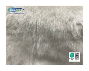 Tissu en fausse fourrure de luxe de haute qualité, tricoté, pelucheux, à poils longs, 30 mm, couleur blanche, pour vêtements, sacs et jouets - Product Image 1