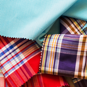 Tela satinada de poliéster ligera personalizada no tejida impermeable urdimbre impresa textiles para el hogar Decoración diseño personalizado hecho - Product Image 3