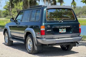 OFFRE SPÉCIALE - LANDCRUISERS 4x4 SUV 1996 - 4,5 LITRES - 6 CYLINDRES - 4x4 PERMANENT - EN PARFAIT ÉTAT DE FONCTIONNEMENT - PROPRE ET EN EXCELLENT ÉTAT - MEILLEURE OFFRE - Product Image 6
