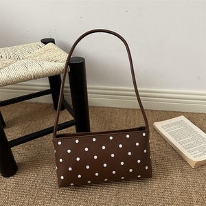 Bolso <span class=keywords><strong>de</strong></span> Hombro para Mujer, Estilo Moderno, <span class=keywords><strong>de</strong></span> Piel Sintética, Popular, Combinable con Todo, con Correa Única y Cierre <span class=keywords><strong>de</strong></span> Solapa - Product Image 2