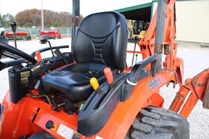 รถตักดิน Kubota พร้อม4WD B26สำหรับทำการเกษตร & เกษตรกรรม - Product Image 6