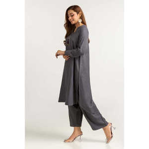 Chemise en crêpe jacquard noir teint avec décoration boutonnée et ensemble pantalon - Product Image 1