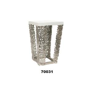 Mesa auxiliar cuadrada de Coral de aluminio plateado Mesa auxiliar de café elegante para el hogar Sala de estar y oficina - Product Image 1